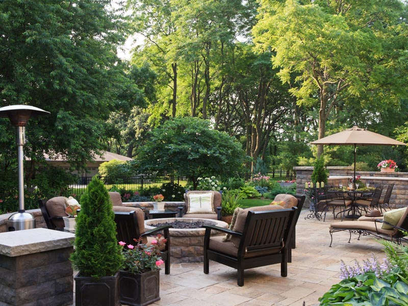 outdoor living area